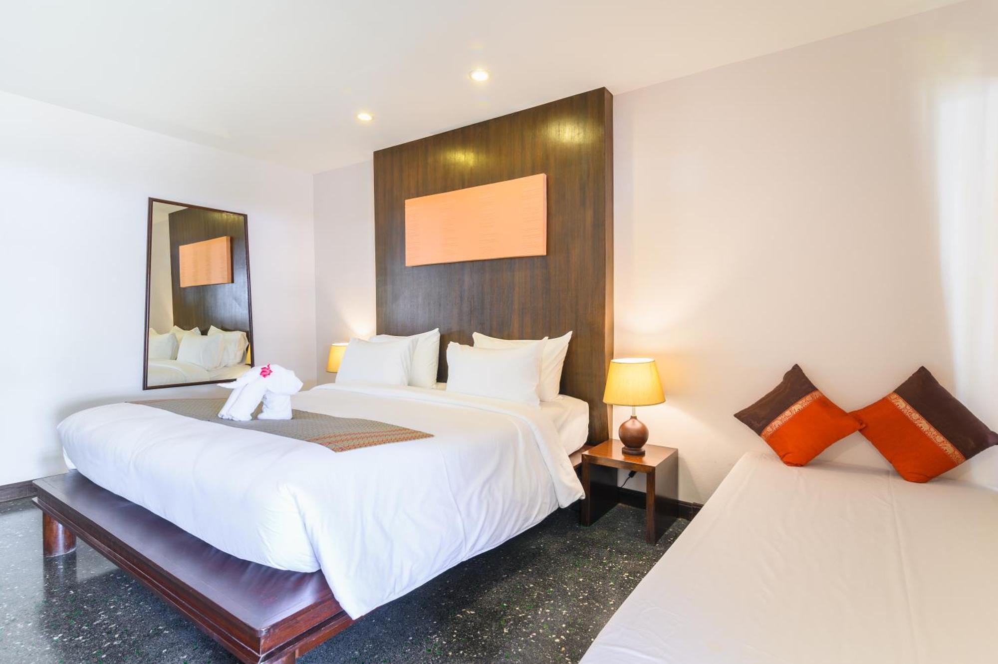 Phuket Kata Resotel Szoba fotó