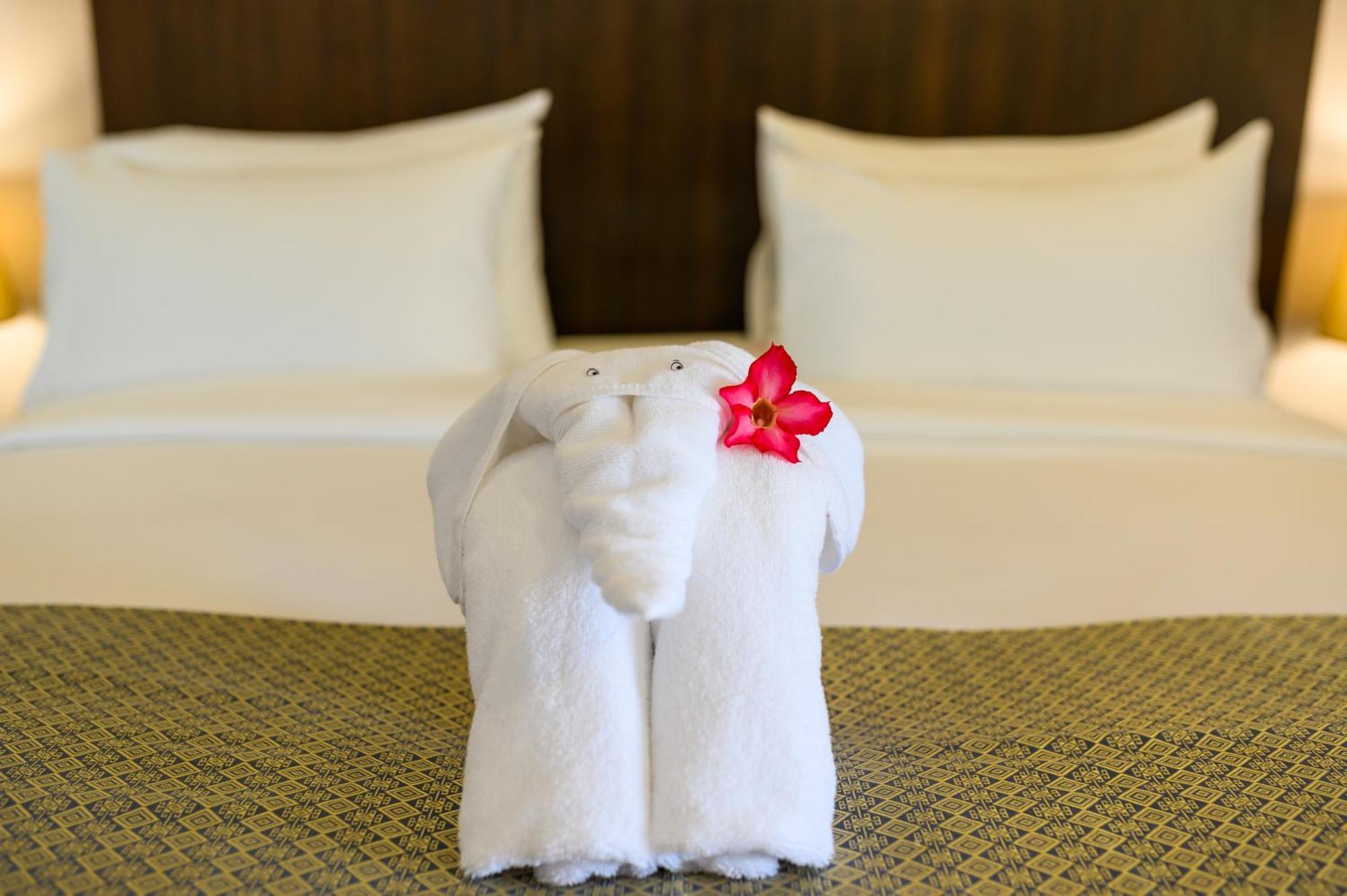 Phuket Kata Resotel Szoba fotó